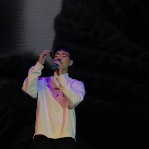 狠狠挺进小舞小泬的视频
